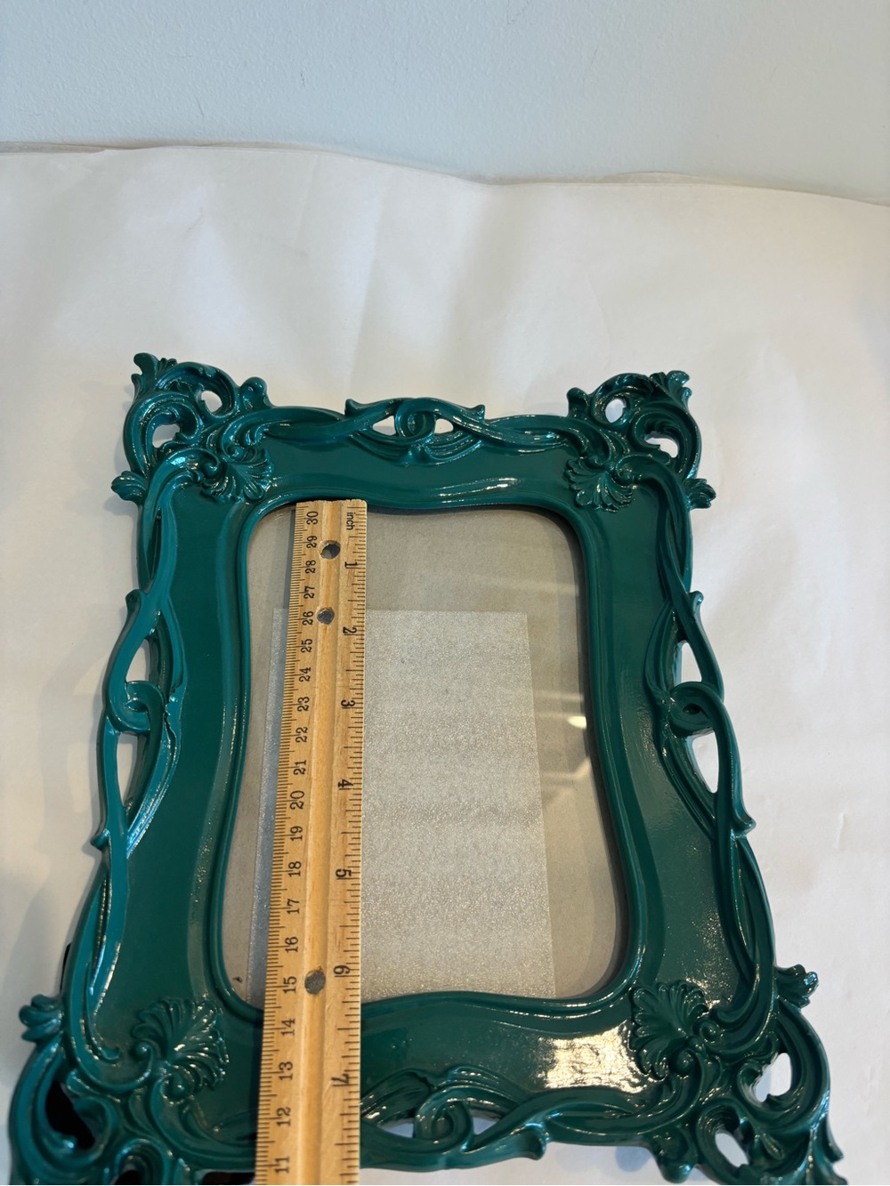 URBAN BARN Ornate Teal Decorative resin Picture Frame holds a 4.5”x 6.5” photo - Picture 12 of 13